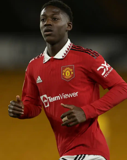 曼联 2 - 0 胜热刺：梅努首发建功，传球数据亮眼